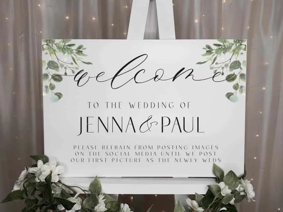 Personalised Large Wedding Sign (Social Media Request with Greenery  Welcome) - Mally's Crafts